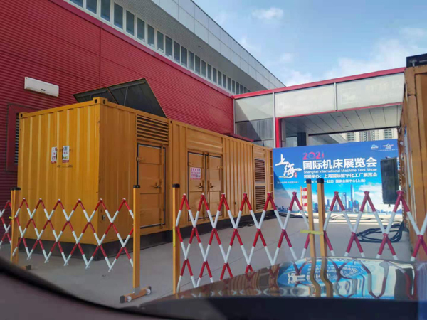 安图出租发电机-柴油发电机和汽油发电机哪个更好一些？