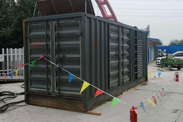 安图发电机租赁空气滤清器多久更换一次？
